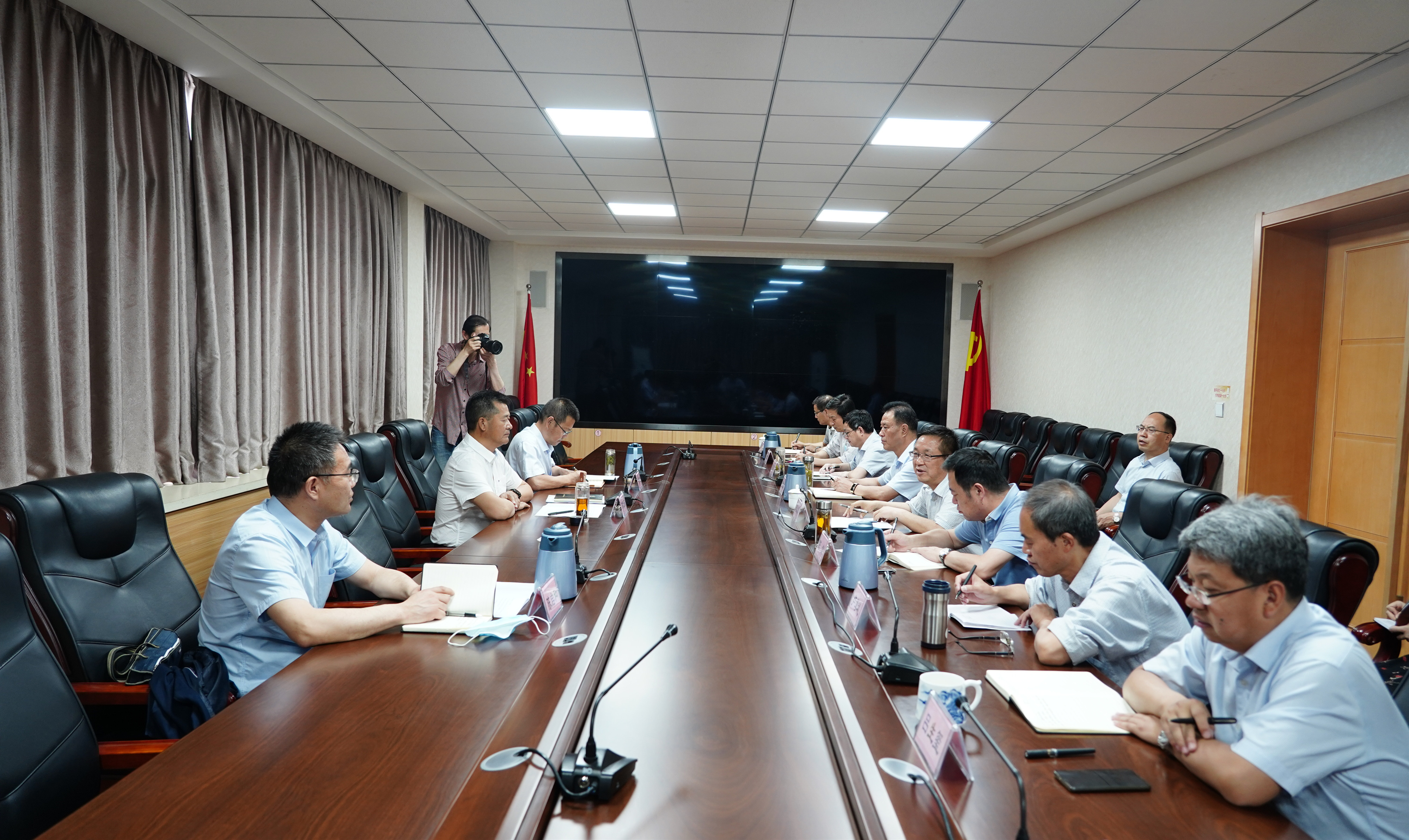 集團股份公司黨委書記、董事長宋忠慶調研水電設計院